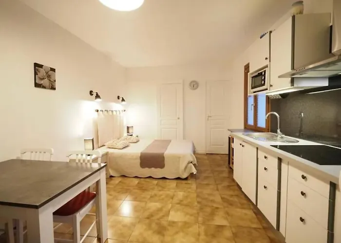 Appartement Meublé Avec Terrasse *