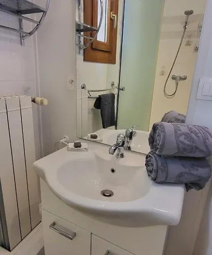 Meuble Avec Terrasse * Gréoux-les-Bains